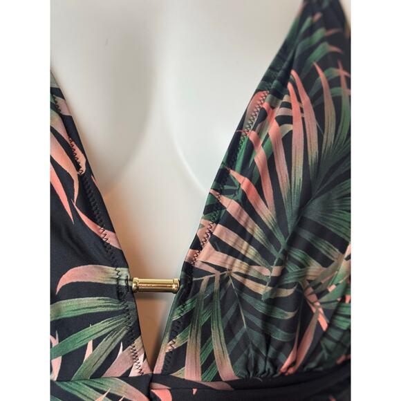 City Chic Black and Tropical Low Cut Swimsuit Multi-color XL/22 - Picture 3 of 12